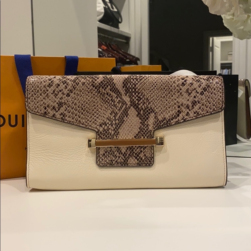 Vince Camuto snake skin clutch